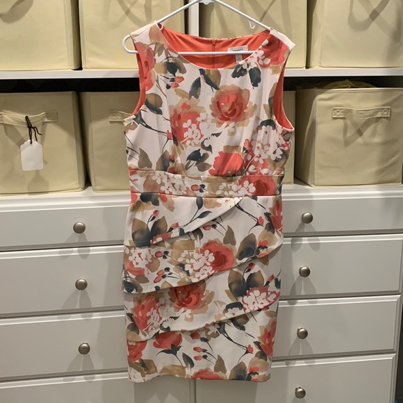 Dress Barn Dresses & Skirts - EUC Dressbarn Floral Dress size 14 or 16